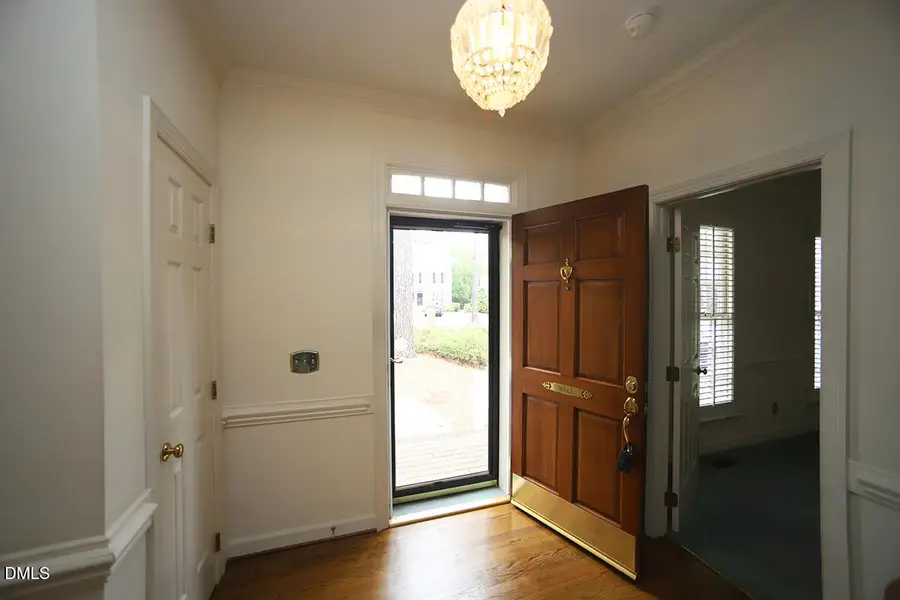 6013 Tenter Banks Square, Raleigh, NC 27609 - #2