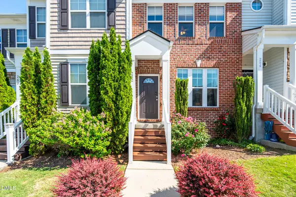 100 Stratford Lakes Drive #Unit 262, Durham, NC 27713