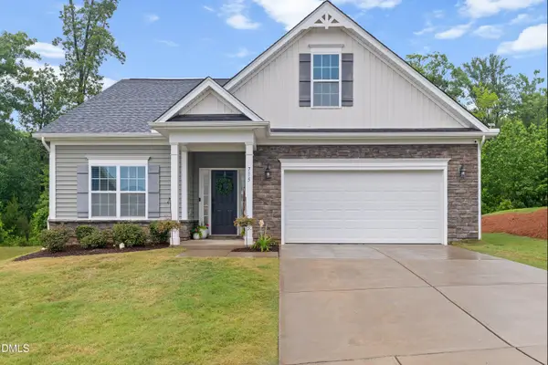 715 Lakemont Drive, Clayton, NC 27520