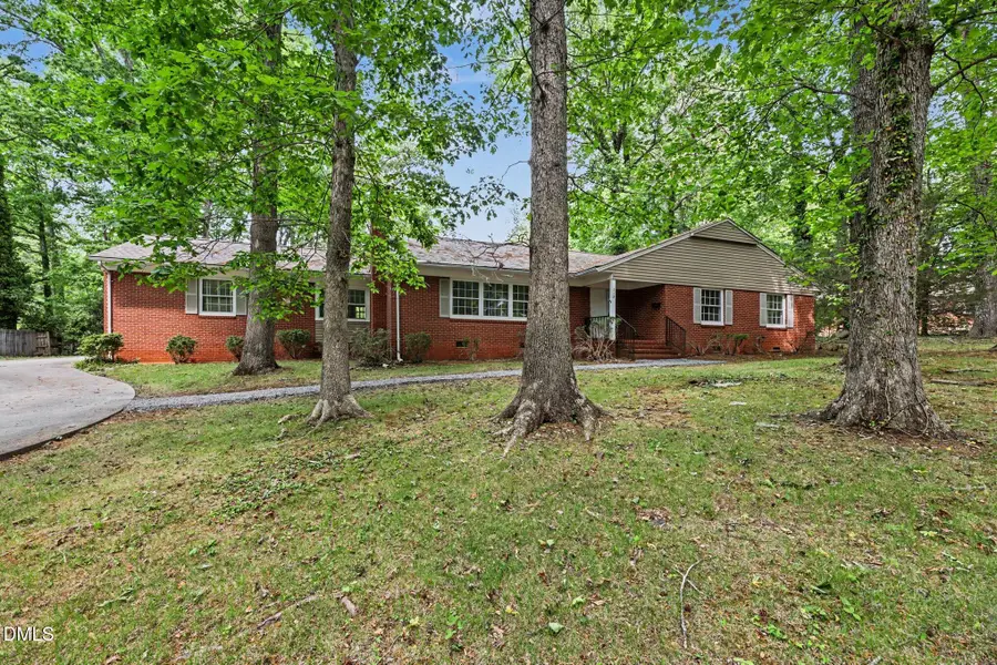 518 W Elk Street, Siler City, NC 27344 - #3
