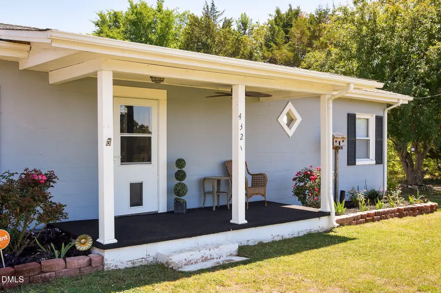 432 E Old Glencoe Road, Burlington, NC 27217 - #2