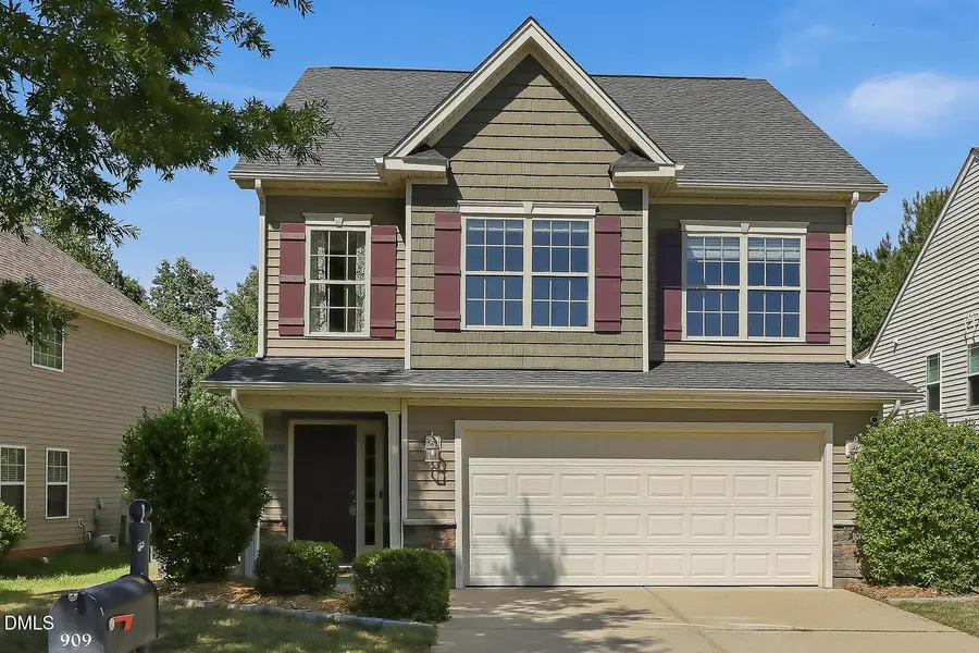 909 Steelhorse Drive, Fuquay Varina, NC 27526 - #2