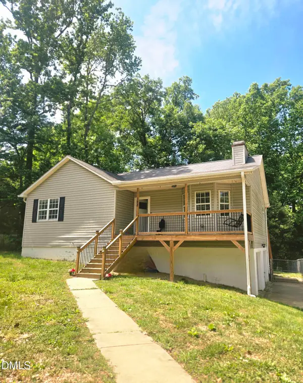 128 Meadow Wood Drive, Thomasville, NC 27360