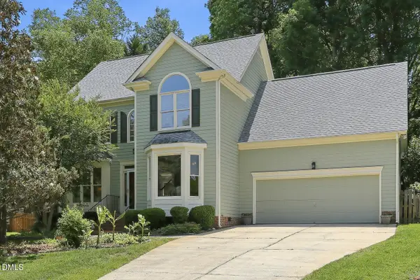 104 Canterstone Court, Cary, NC 27518
