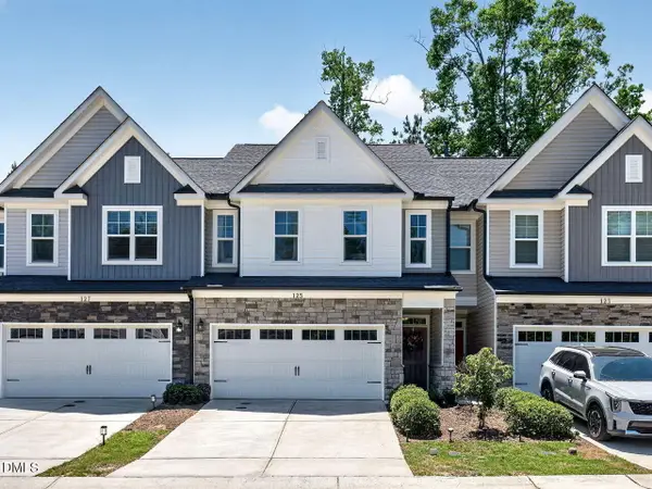125 Orvis Drive, Holly Springs, NC 27540