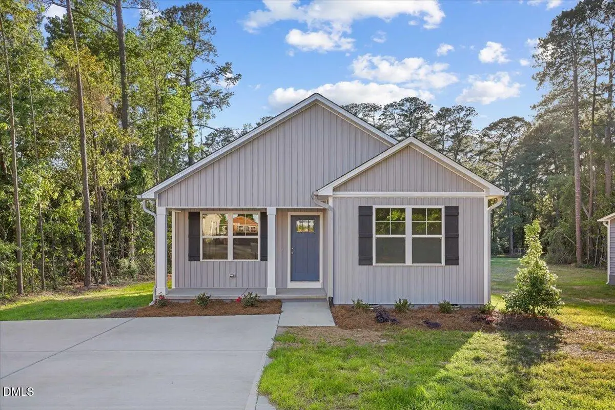 303 N West Street, Roseboro, NC 28382 - #1