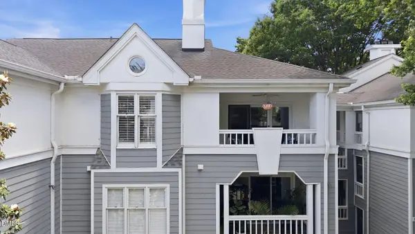 700 Bishops Park #306, Raleigh, NC 27605