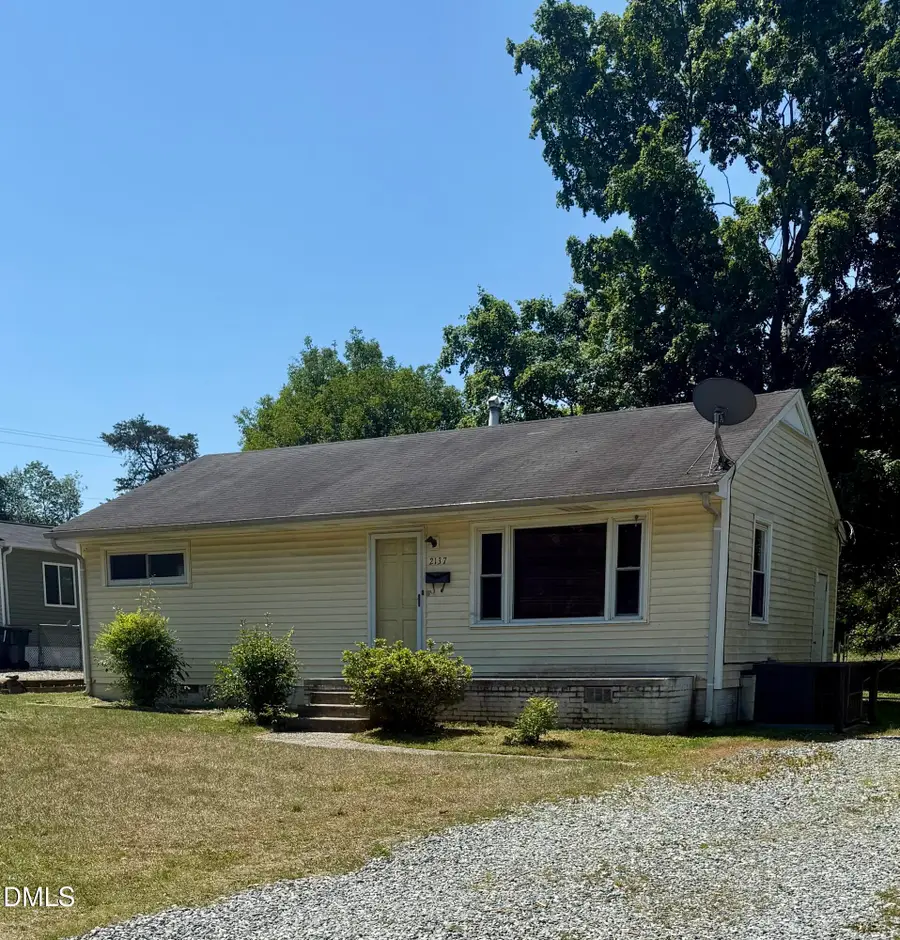 2137 Roger Street, Burlington, NC 27217 - #2