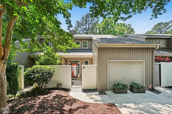 9 Tottenham Lane, Chapel Hill, NC 27517
