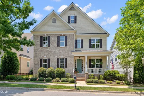 1905 Green Oaks Parkway, Holly Springs, NC 27540