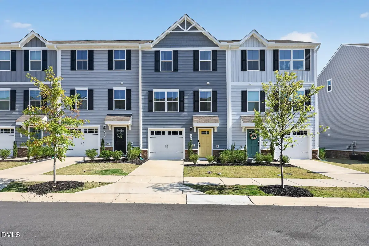 424 Emerald Shire Way, Zebulon, NC 27597 - #1