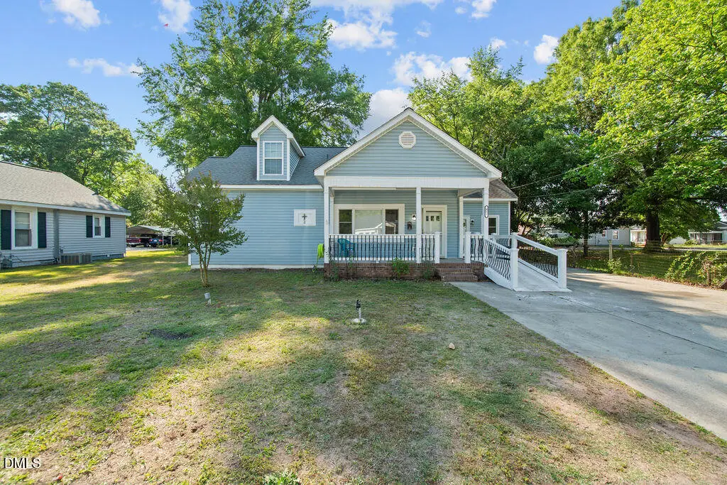 411 S 6th Street, Smithfield, NC 27577 - #1