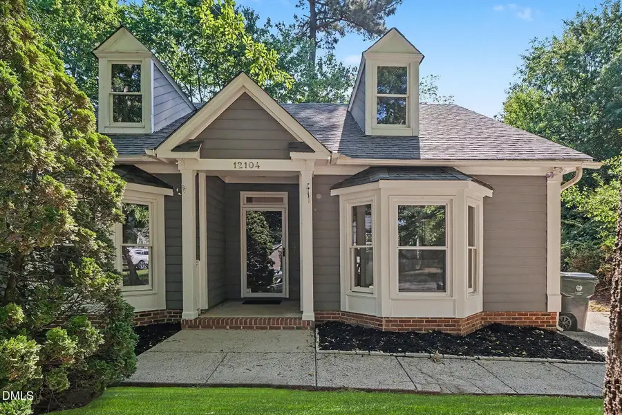 12104 Queensbridge Court, Raleigh, NC 27613 - #2