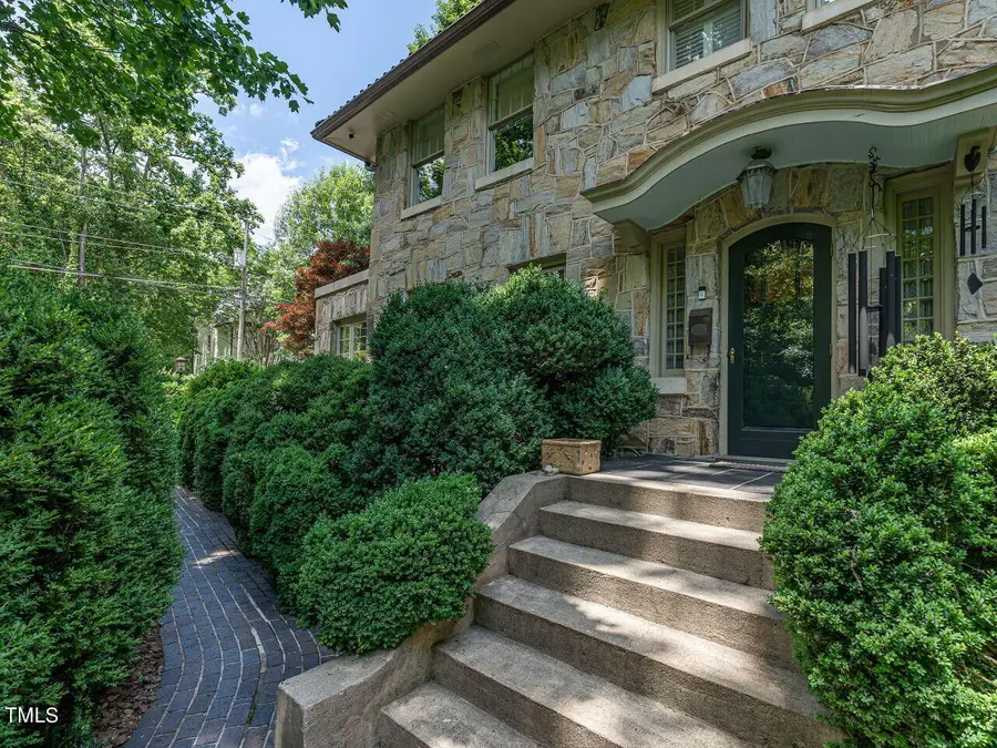2501 Kenmore Drive, Raleigh, NC 27608 - #2
