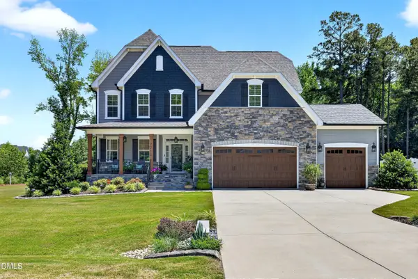 2215 Copper Pond Way, Fuquay Varina, NC 27526