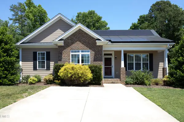 728 Aspenwood Drive, Graham, NC 27253