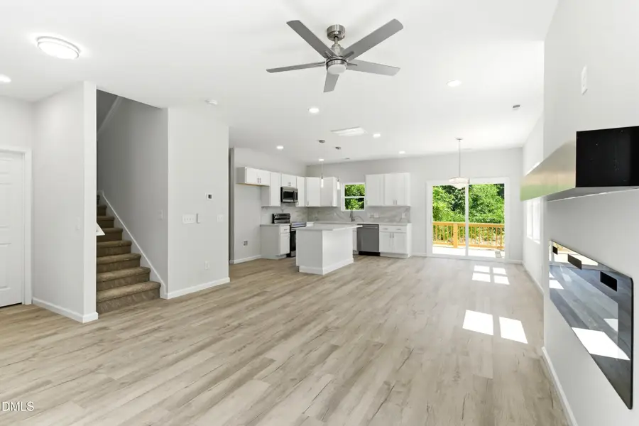 801 Lakeside Avenue, Burlington, NC 27217 - #3