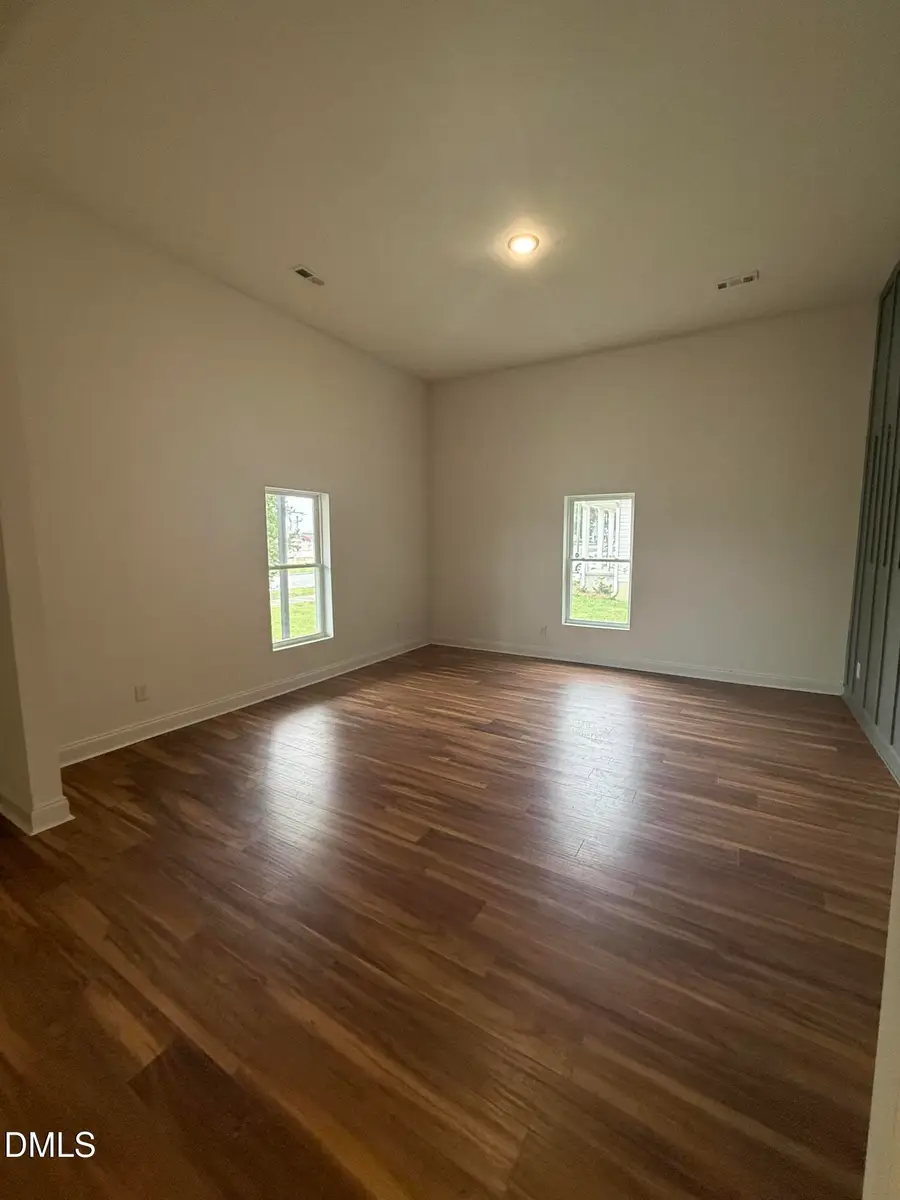 407 N King Avenue, Dunn, NC 28334 - #3