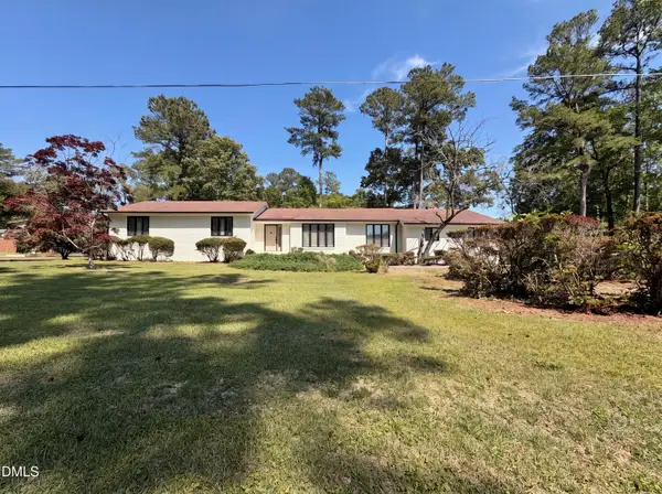 108 Oak Street, Pine Level, NC 27568