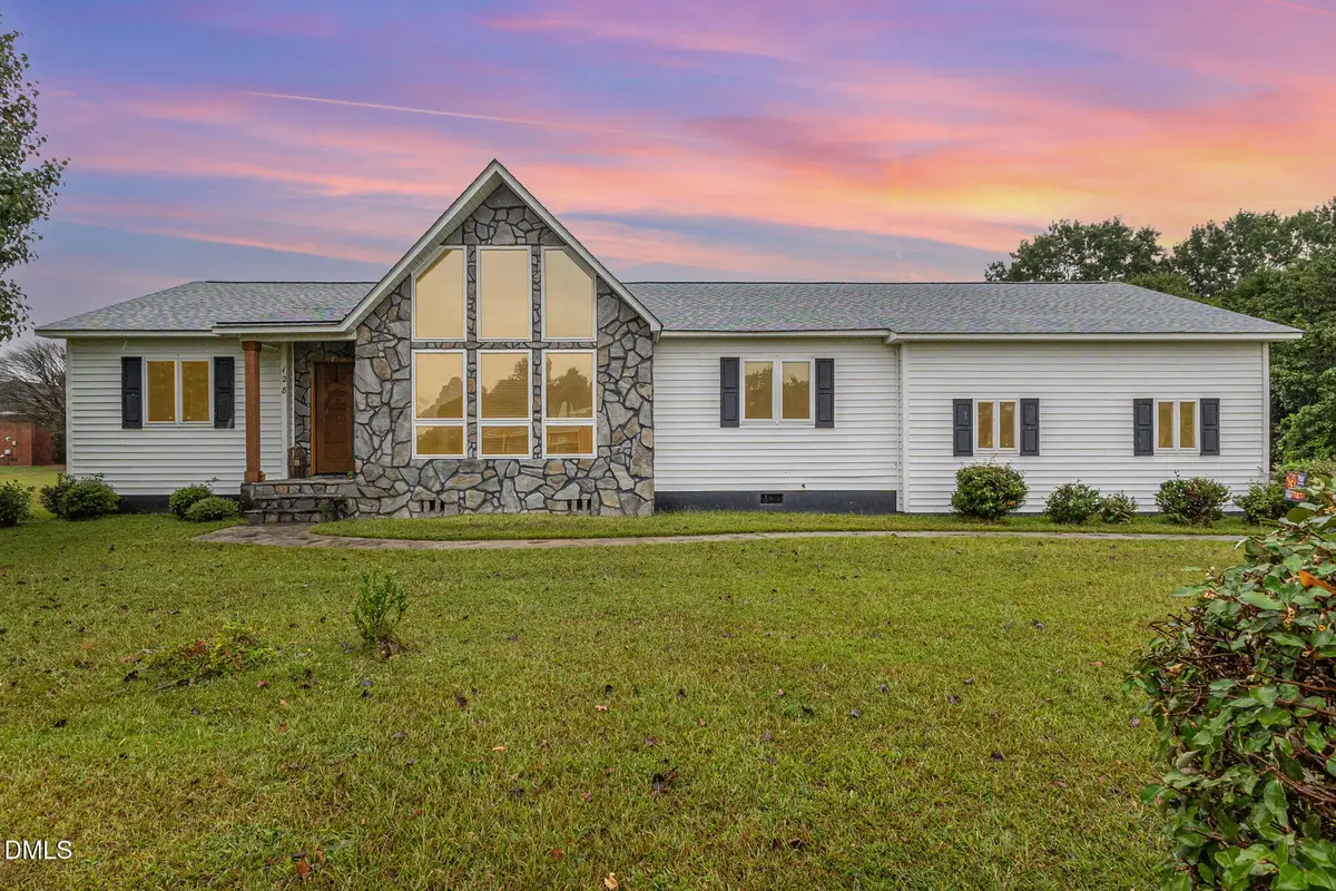 128 Linda Street, Princeton, NC 27569 - #1