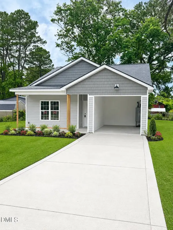 306 S Washington Avenue, Dunn, NC 28334