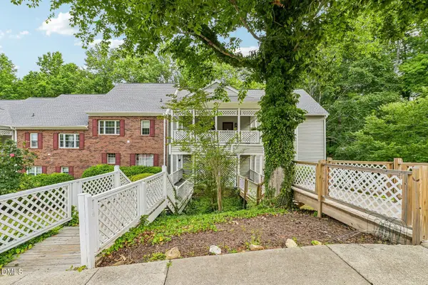 411 Gooseneck #B5, Cary, NC 27513