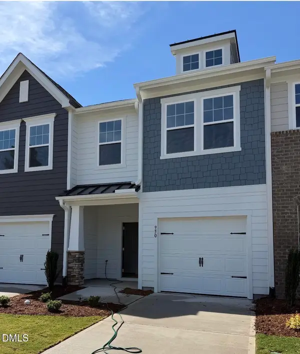 950 Kensley Grove Lane, Fuquay Varina, NC 27526