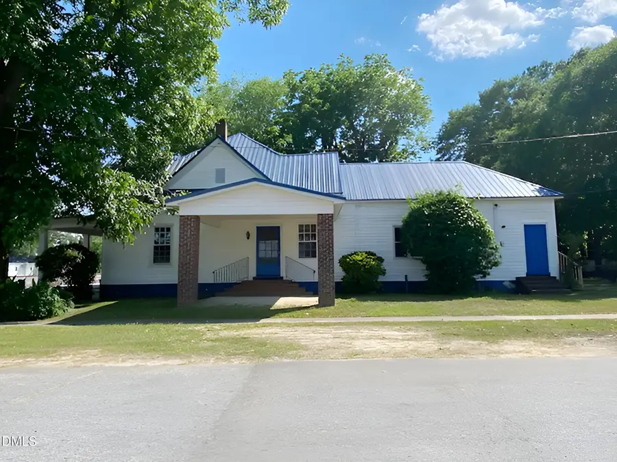 301 S Wilson Street, Fremont, NC 27830 - #3