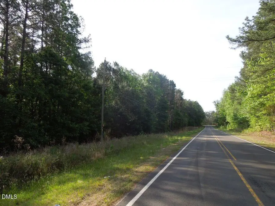 000 Glebe Road, Henderson, NC 27537 - #3