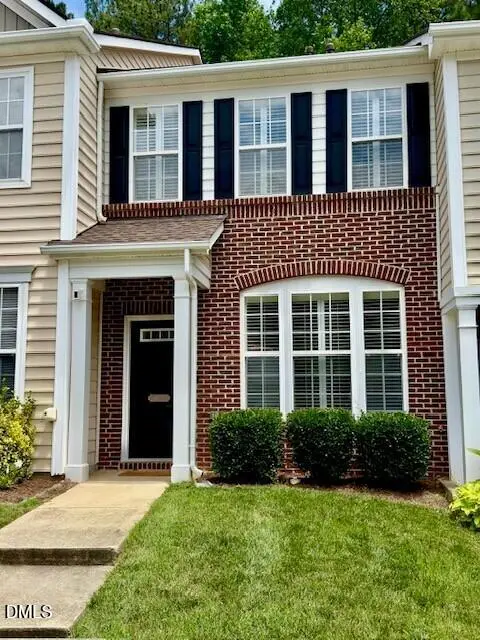 4512 Sugarbend Way, Raleigh, NC 27606