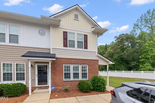 705 Glen Road #Apt 111, Garner, NC 27529