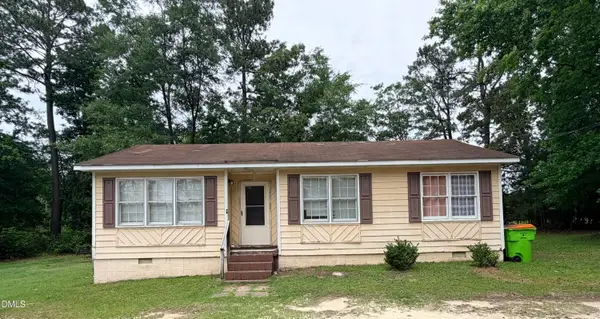 199 Zoo Road S, Roanoke Rapids, NC 27870