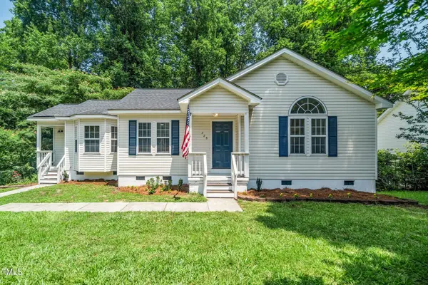 725 E Maple Lane, Fuquay Varina, NC 27526