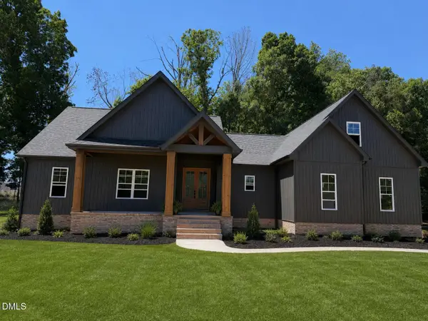 1520 Pack Ln, Mebane, NC 27302
