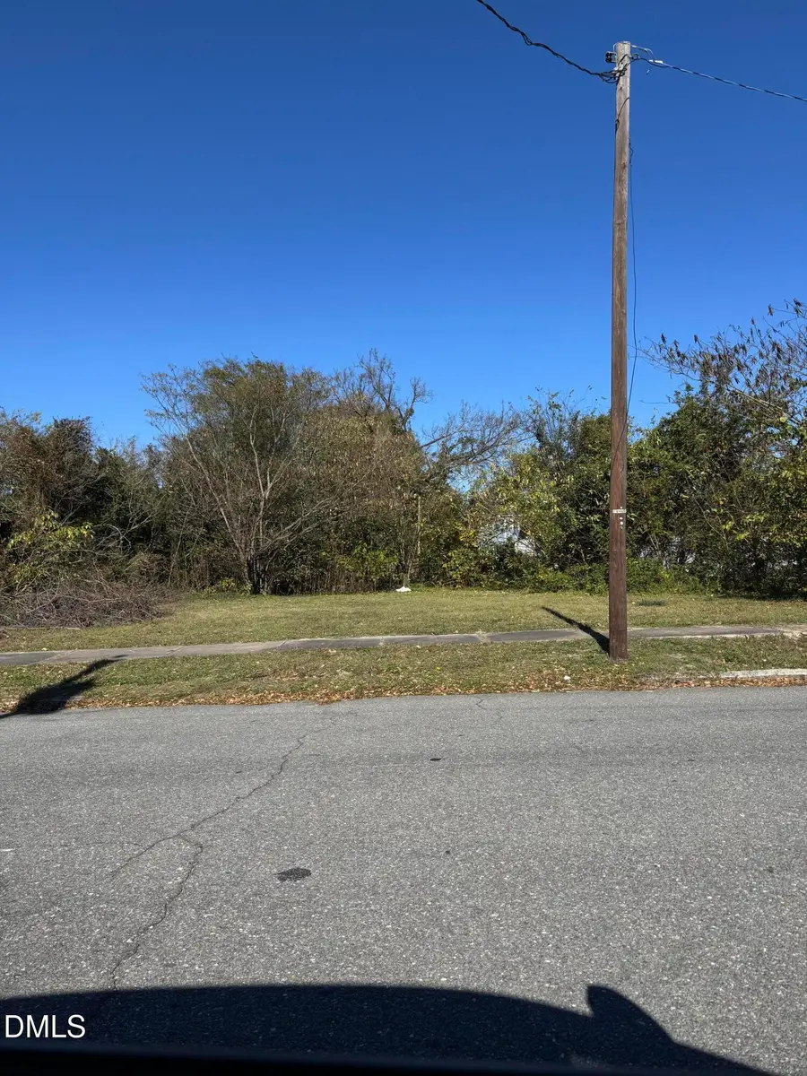109 E Pine Street, Goldsboro, NC 27530 - #2