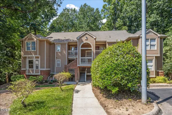 105 Marbury Court #1a, Cary, NC 27513
