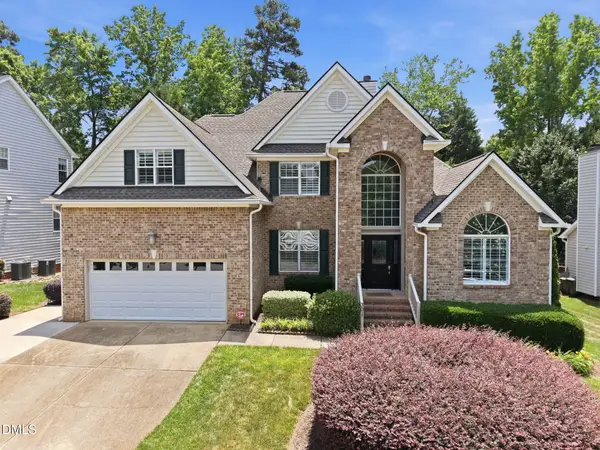 301 Cricketfield Lane, Cary, NC 27518