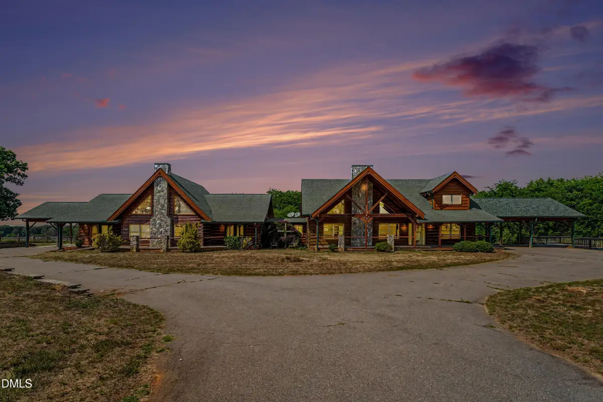 2920 N Nc 42 Highway, Goldston, NC 27252 - #1