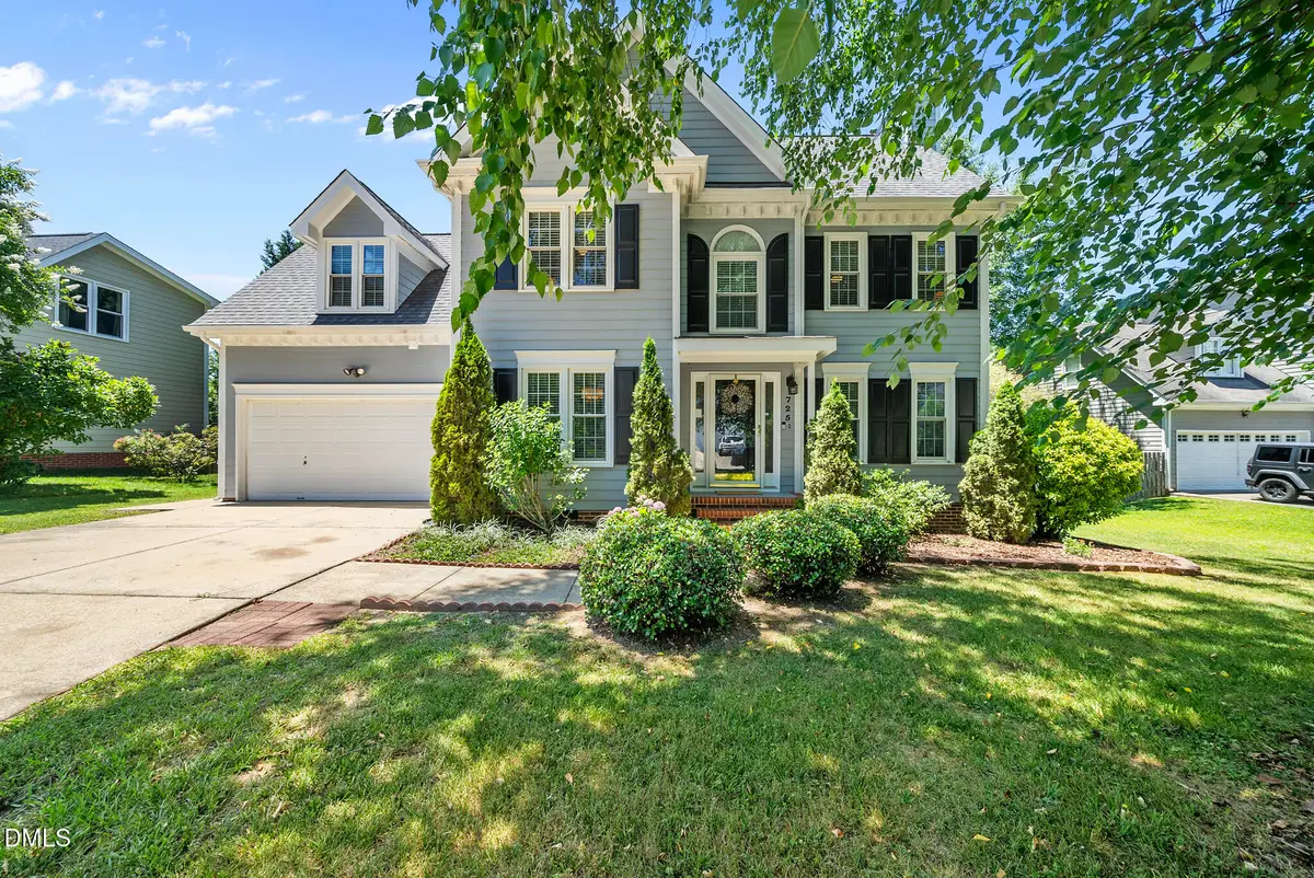 725 Bahama Court, Holly Springs, NC 27540 - #1