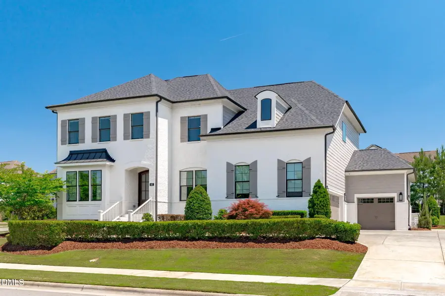 401 Grand Highclere Way, Apex, NC 27523 - #2