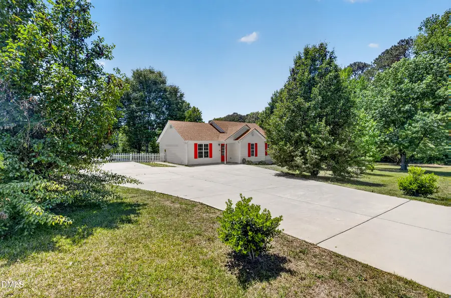 105 Stockbridge Drive, Selma, NC 27576 - #2
