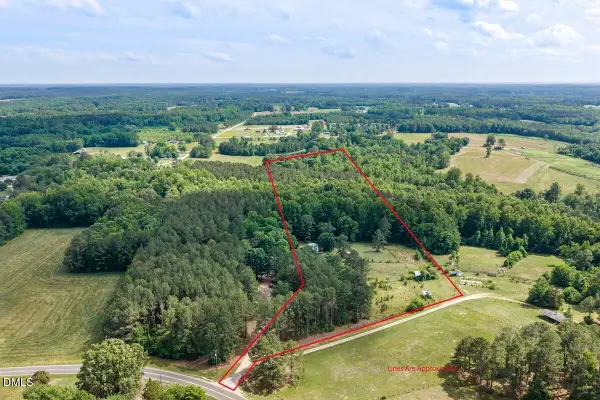 360 J B Leonard Road, Castalia, NC 27816