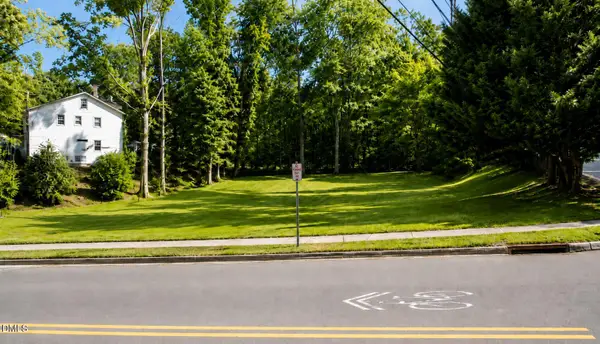 Address Withheld By Seller, Raleigh, NC 27609
