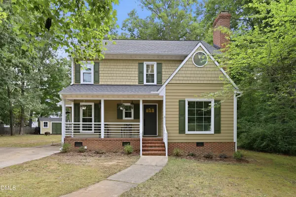 1004 Lantern Light Court, Apex, NC 27502