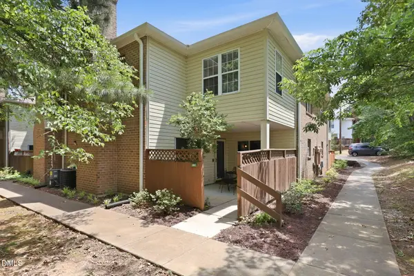 381 Summerwalk Circle, Chapel Hill, NC 27517