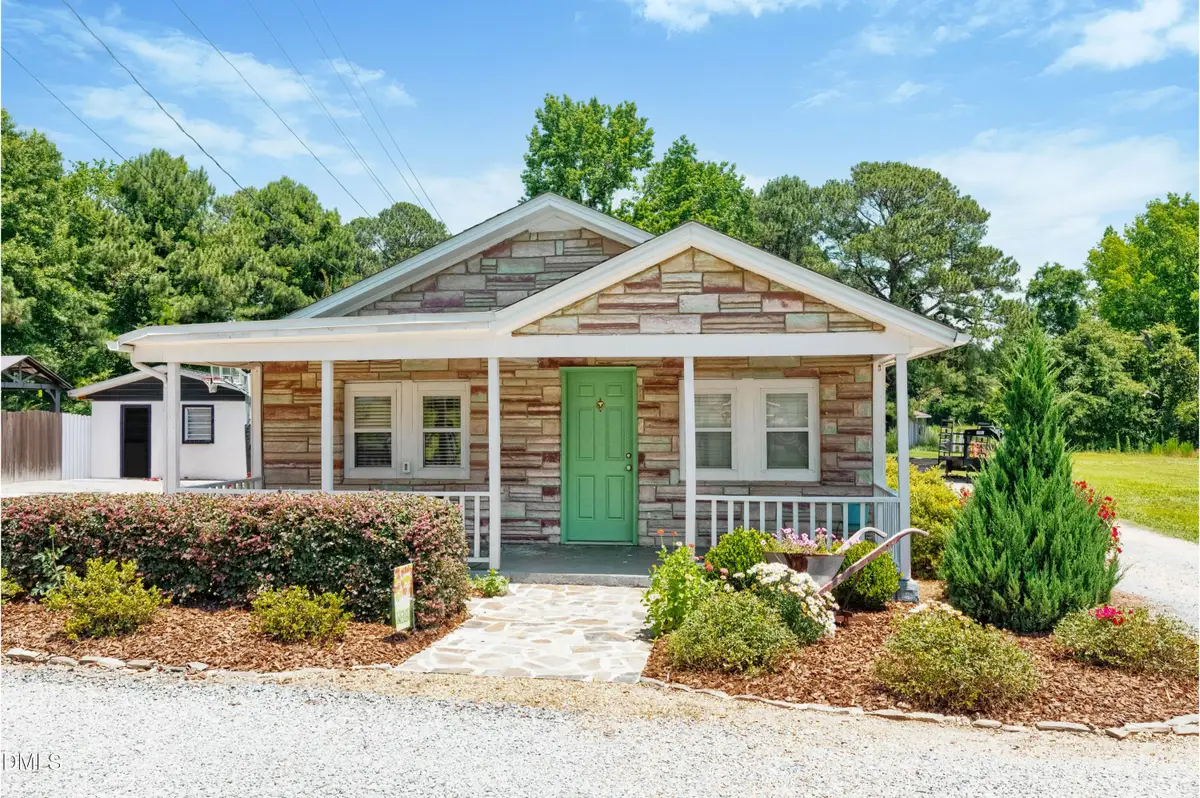 4386 S Highway 301, Four Oaks, NC 27524 - #1