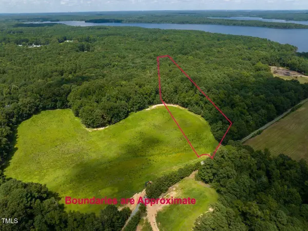 197 Lakeside Drive, Chapel Hill, NC 27517