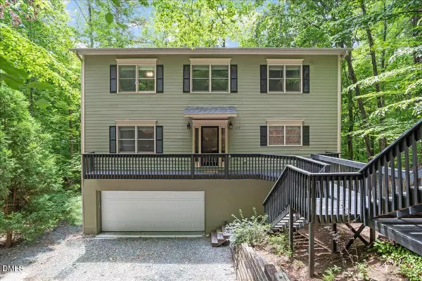 629 Brookview Drive, Chapel Hill, NC 27514