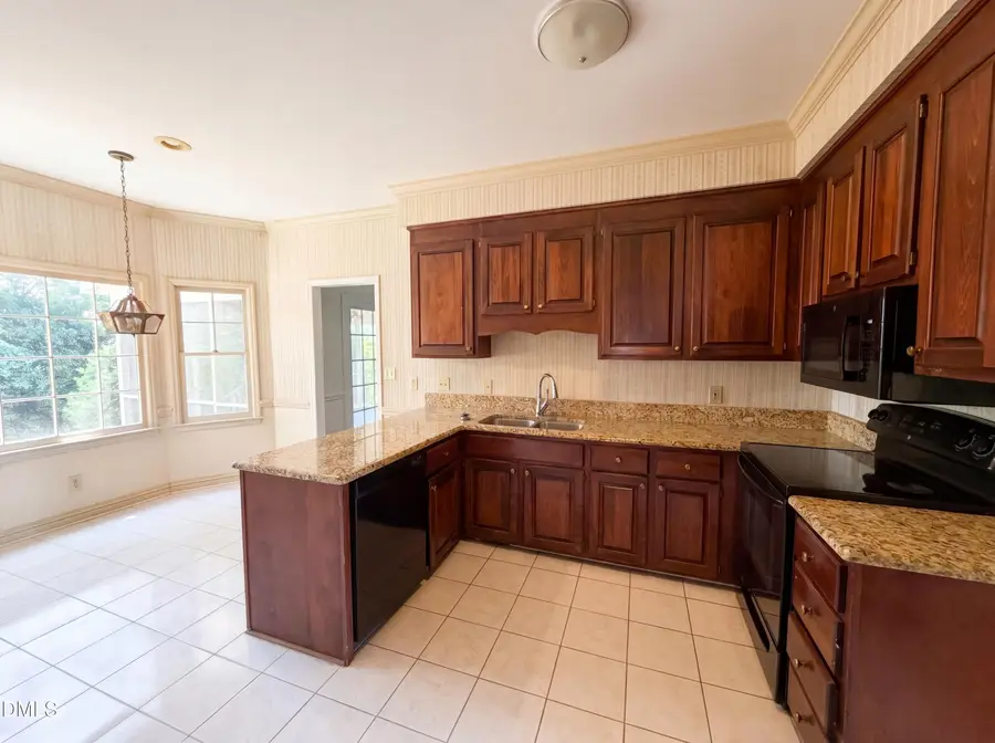 345 Courtyard Lane, Fayetteville, NC 28303 - #2