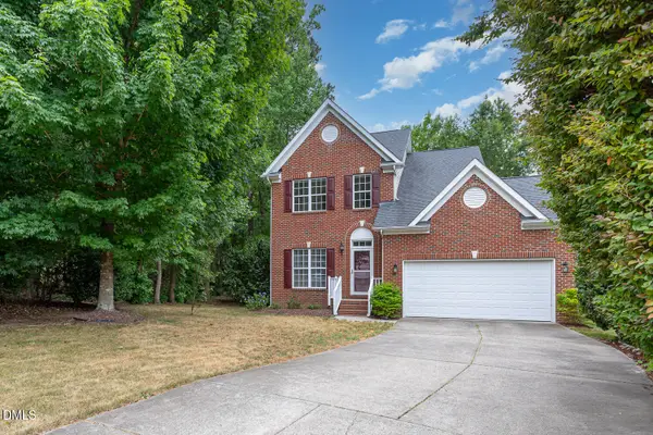 208 Troyer Place, Apex, NC 27502